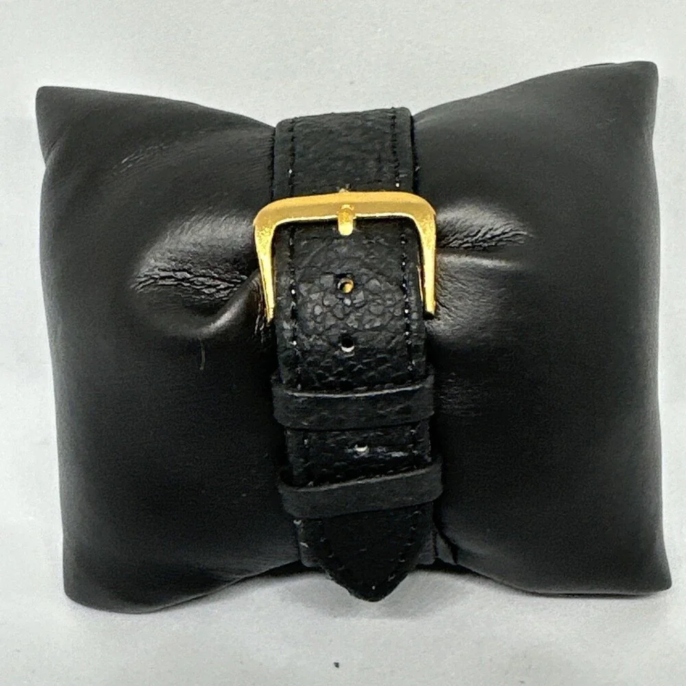 Michael Kors Runway MK6161 Womens Black Leather Strap Analog Quartz Watch HME550